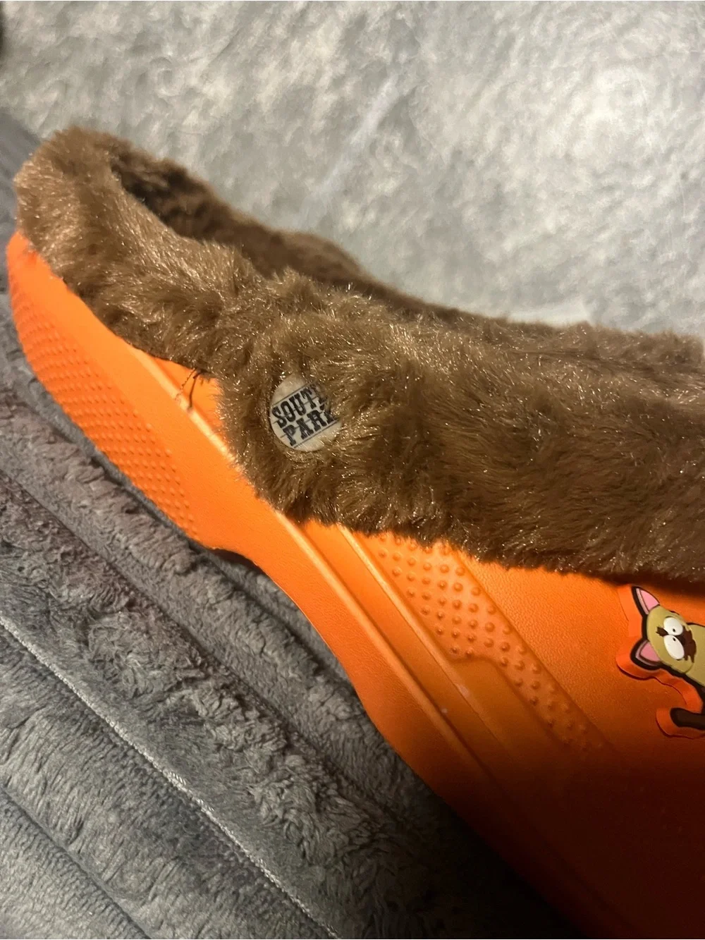 CROCS Orange Faux-Fur Lined Classic Clog with Charms South Park limited edition